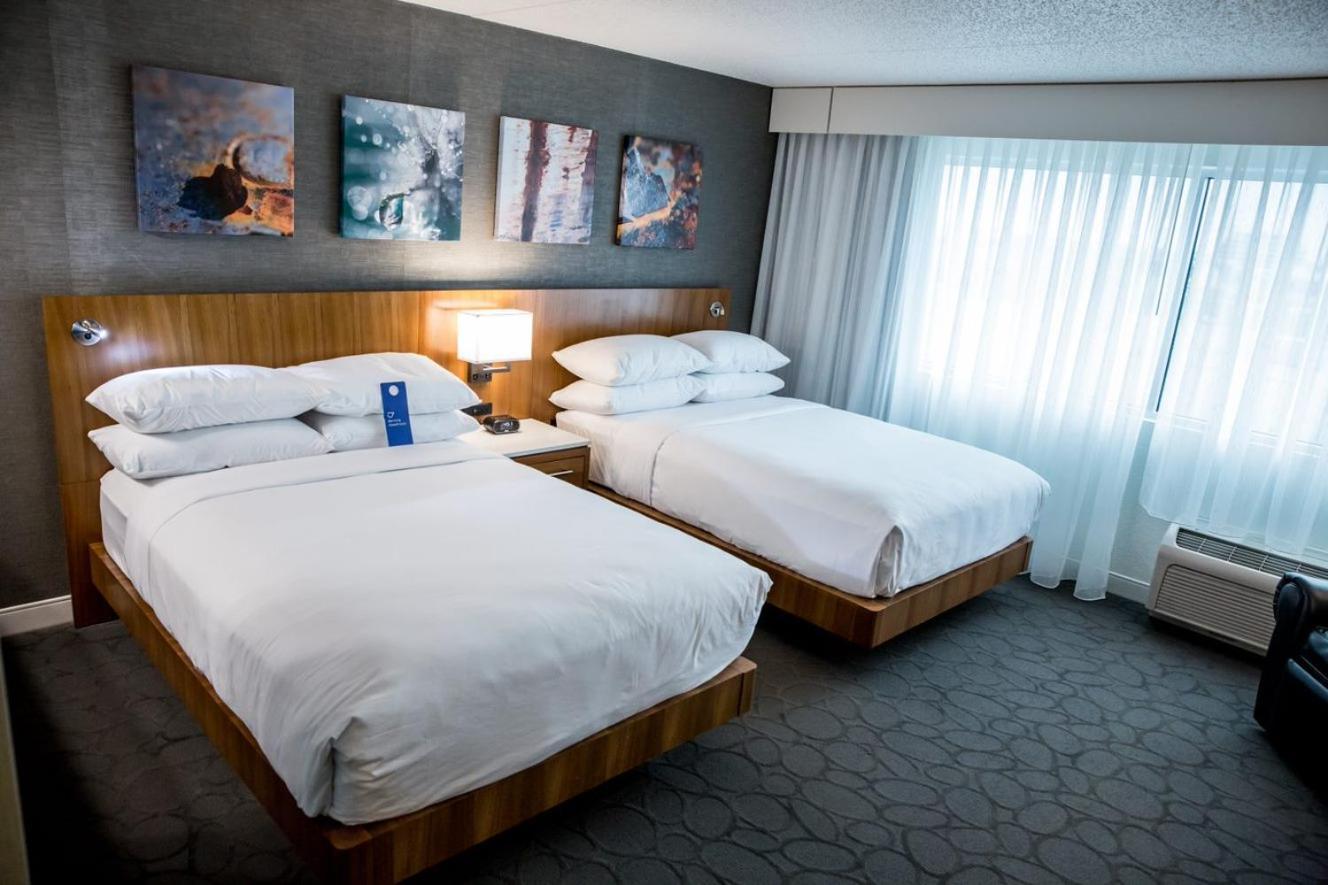 Delta Hotels By Marriott Фарго Экстерьер фото